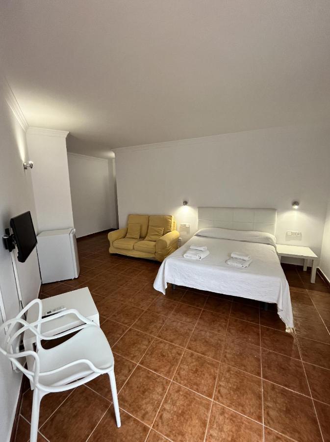 Hotel Las Camelias Sotogrande Room photo