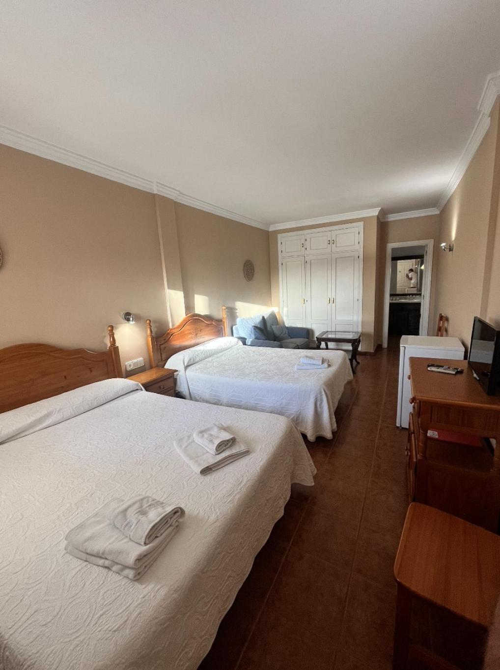 Hotel Las Camelias Sotogrande Room photo